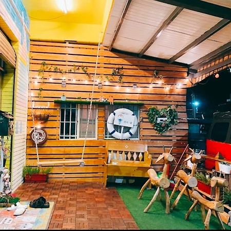 Hostel Summer Light غرين آيلاند المظهر الخارجي الصورة